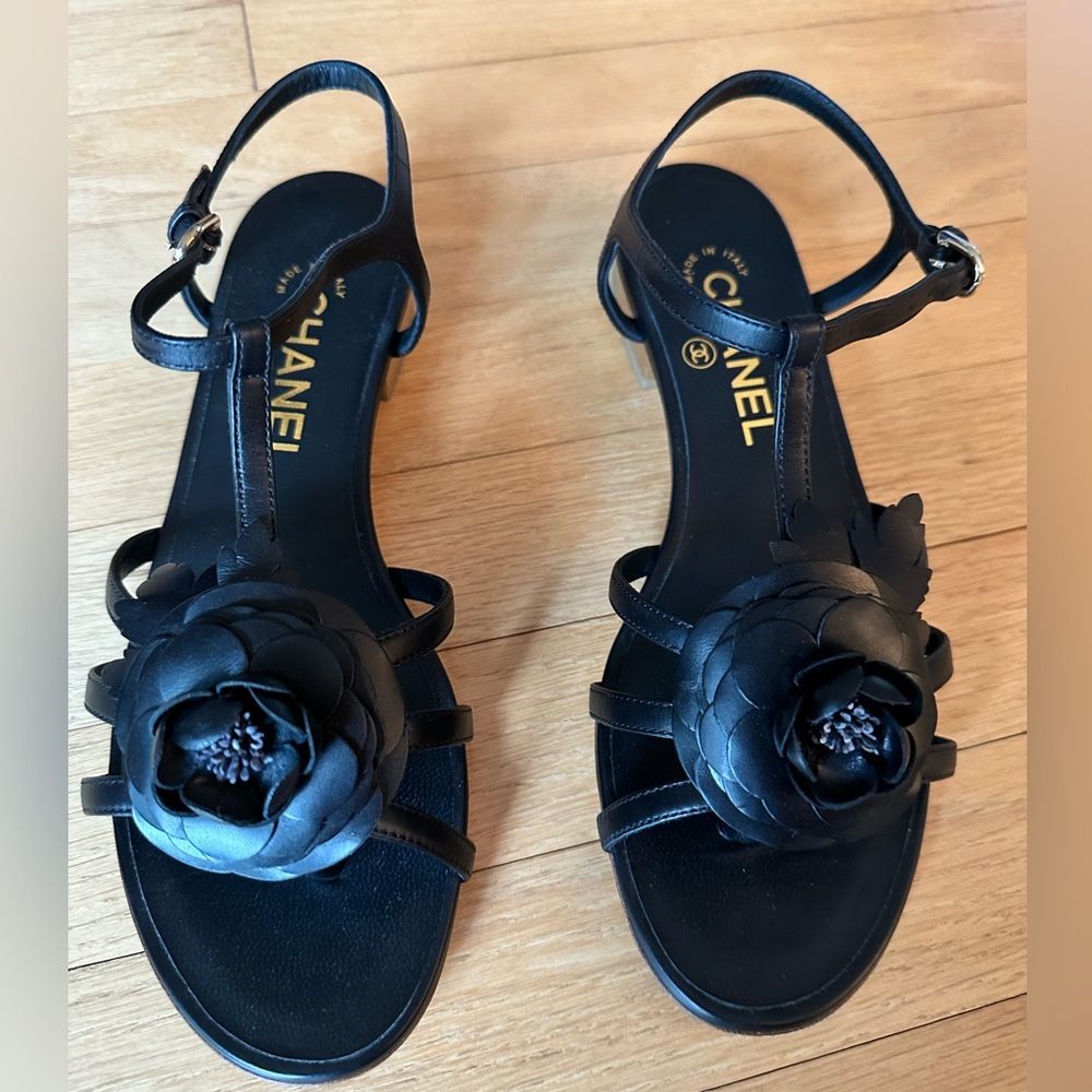 Camellia Black Leather Sandals